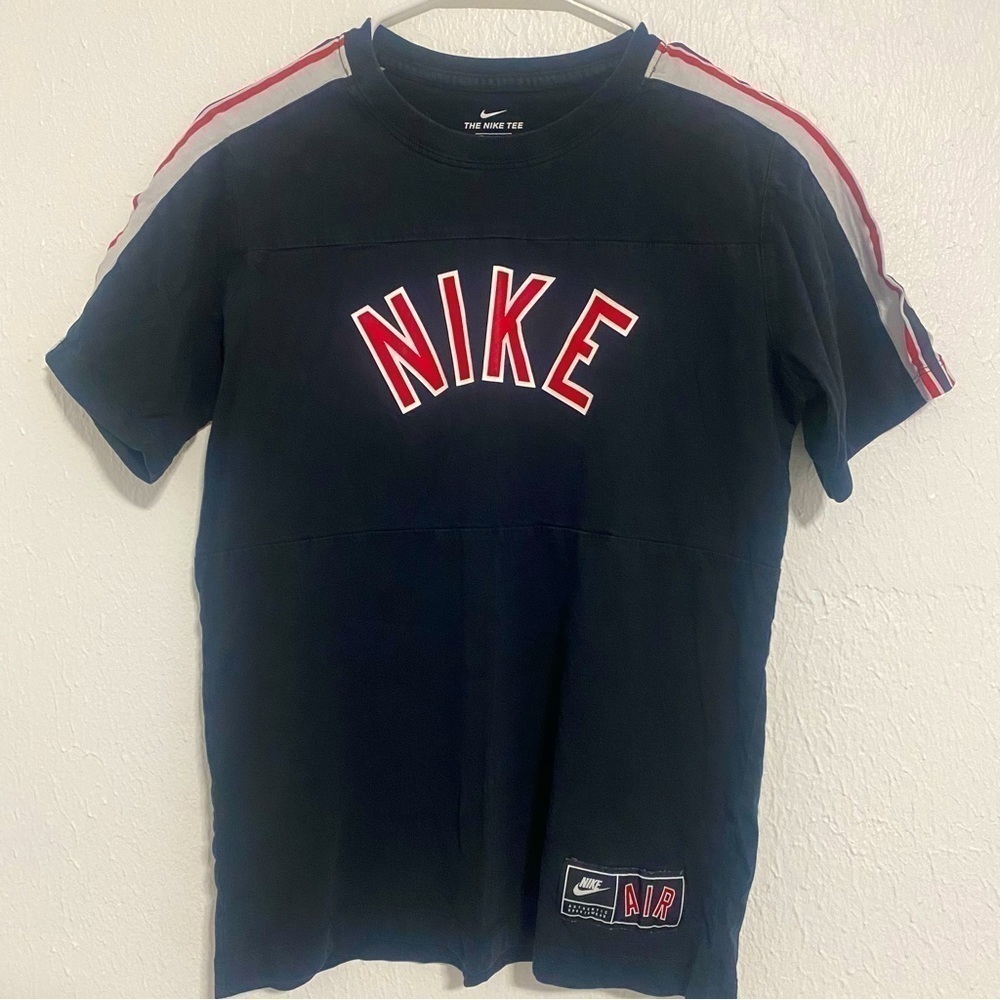 Nike Striped Sleeves Shirt Boys XL Black - Picture 3 of 9